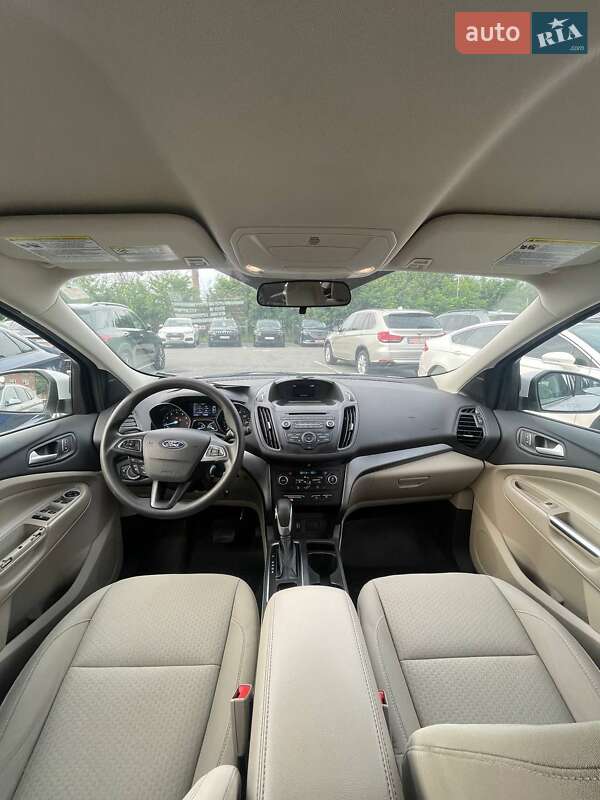 Позашляховик / Кросовер Ford Escape 2018 в Львові фото 23 Позашляховик / Кросовер Ford Escape 2018 в Львові