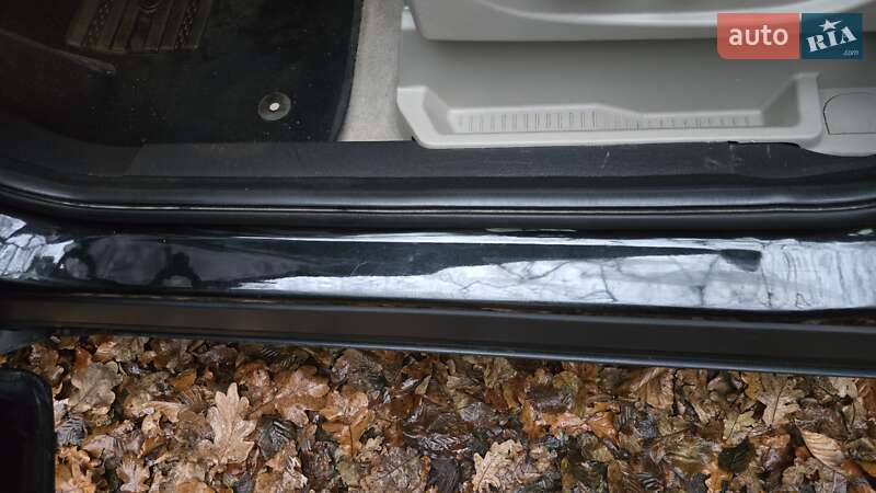 Внедорожник / Кроссовер Ford Escape 2015 в Львове