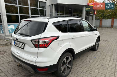 Внедорожник / Кроссовер Ford Escape 2018 в Житомире