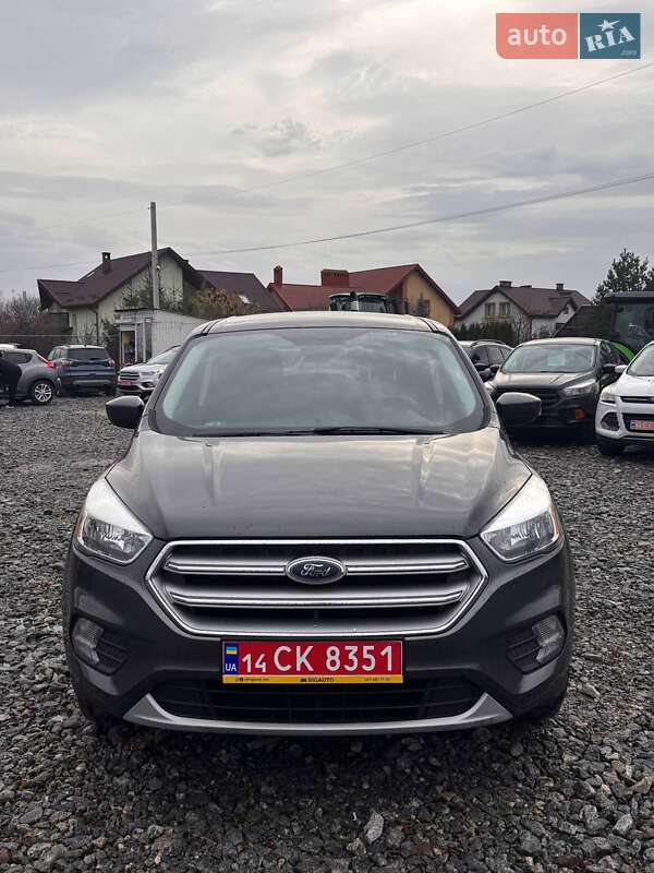 Внедорожник / Кроссовер Ford Escape 2017 в Львове фото 2 Внедорожник / Кроссовер Ford Escape 2017 в Львове
