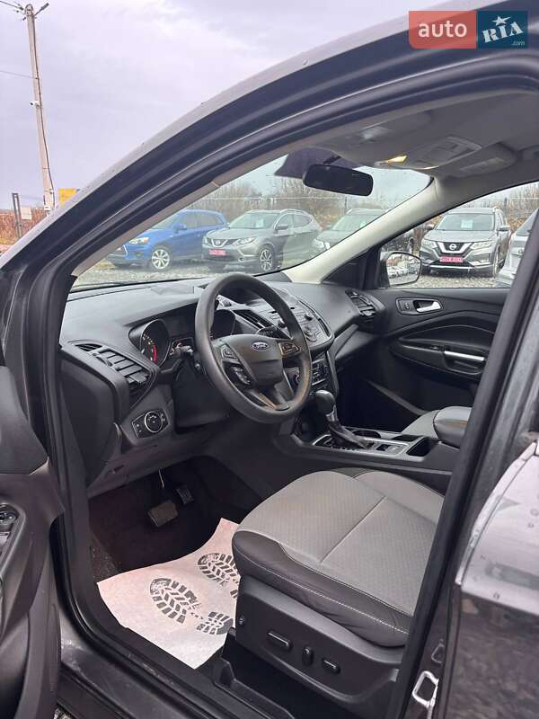 Внедорожник / Кроссовер Ford Escape 2017 в Львове фото 10 Внедорожник / Кроссовер Ford Escape 2017 в Львове