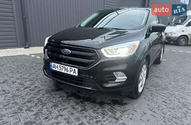 Внедорожник / Кроссовер Ford Escape 2016 в Кропивницком