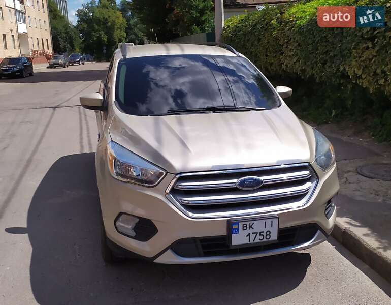 Внедорожник / Кроссовер Ford Escape 2017 в Ровно фото 12 Внедорожник / Кроссовер Ford Escape 2017 в Ровно