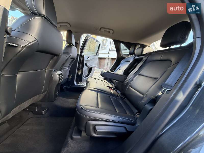 Внедорожник / Кроссовер Ford Escape 2019 в Ивано-Франковске фото 71 Внедорожник / Кроссовер Ford Escape 2019 в Ивано-Франковске