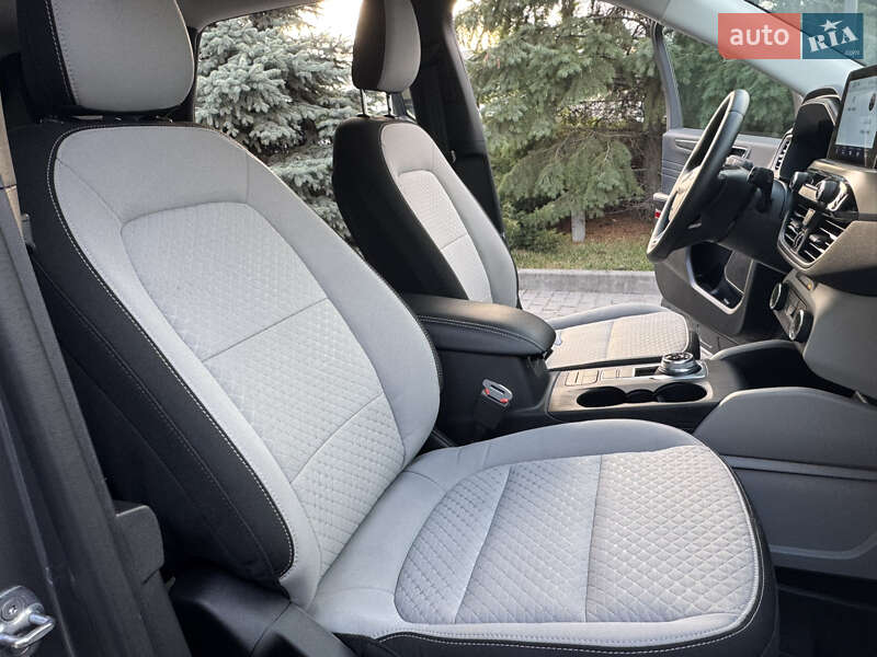 Внедорожник / Кроссовер Ford Escape 2023 в Днепре фото 30 Внедорожник / Кроссовер Ford Escape 2023 в Днепре