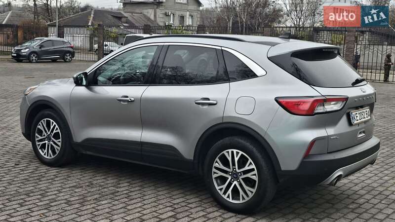 Внедорожник / Кроссовер Ford Escape 2021 в Каменском