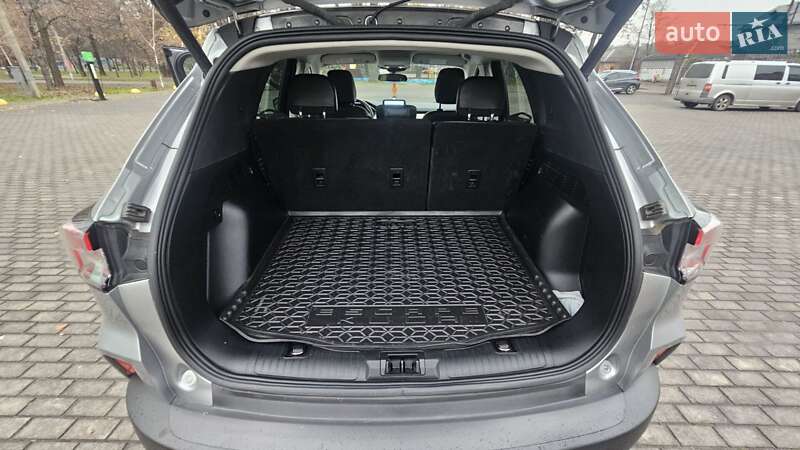 Внедорожник / Кроссовер Ford Escape 2021 в Каменском