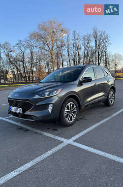 Внедорожник / Кроссовер Ford Escape 2020 в Киеве