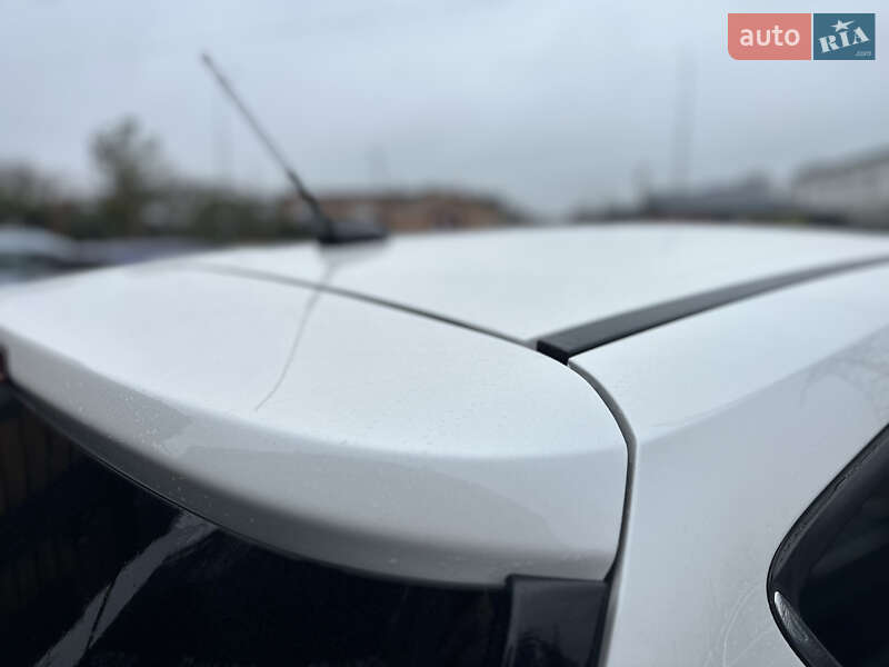 Внедорожник / Кроссовер Ford Escape 2015 в Виннице