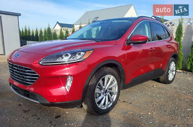 Позашляховик / Кросовер Ford Escape 2021 в Львові
