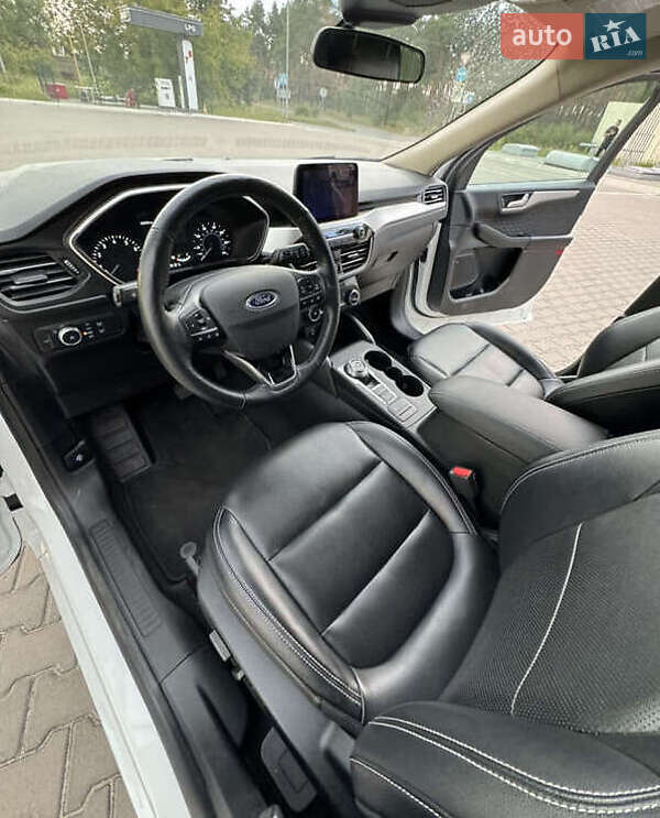 Внедорожник / Кроссовер Ford Escape 2020 в Одессе