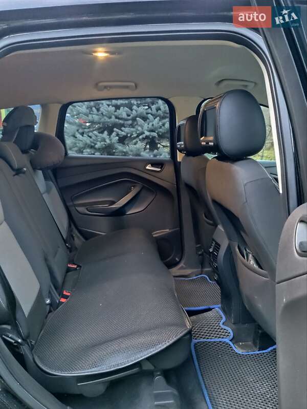 Внедорожник / Кроссовер Ford Escape 2018 в Косове