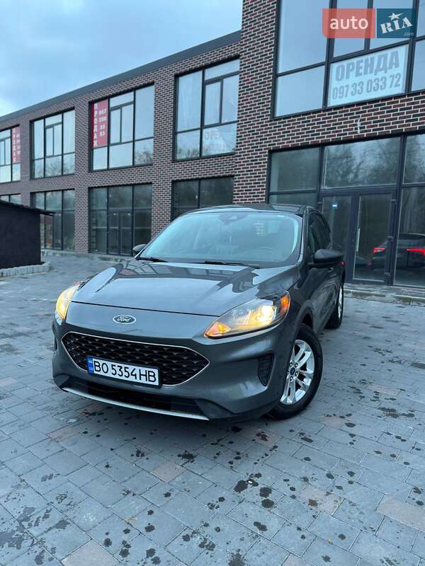 Позашляховик / Кросовер Ford Escape 2021 в Тернополі