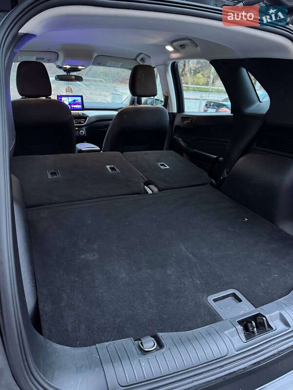 Позашляховик / Кросовер Ford Escape 2021 в Тернополі