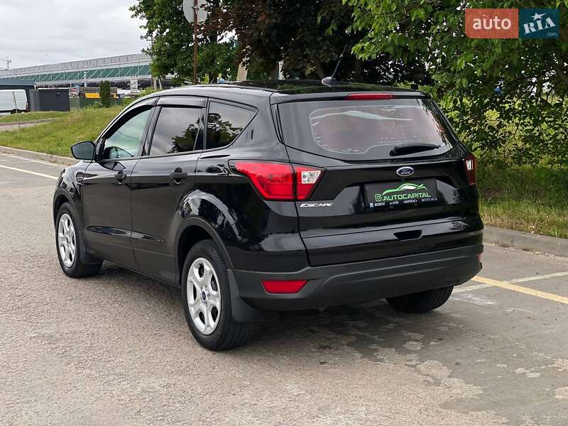 Внедорожник / Кроссовер Ford Escape 2019 в Киеве фото 6 Внедорожник / Кроссовер Ford Escape 2019 в Киеве
