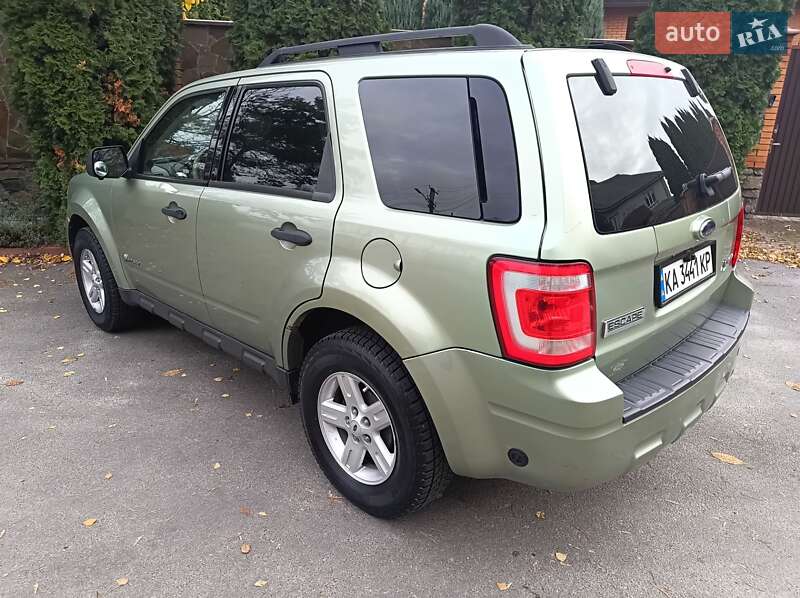 Позашляховик / Кросовер Ford Escape 2008 в Києві
