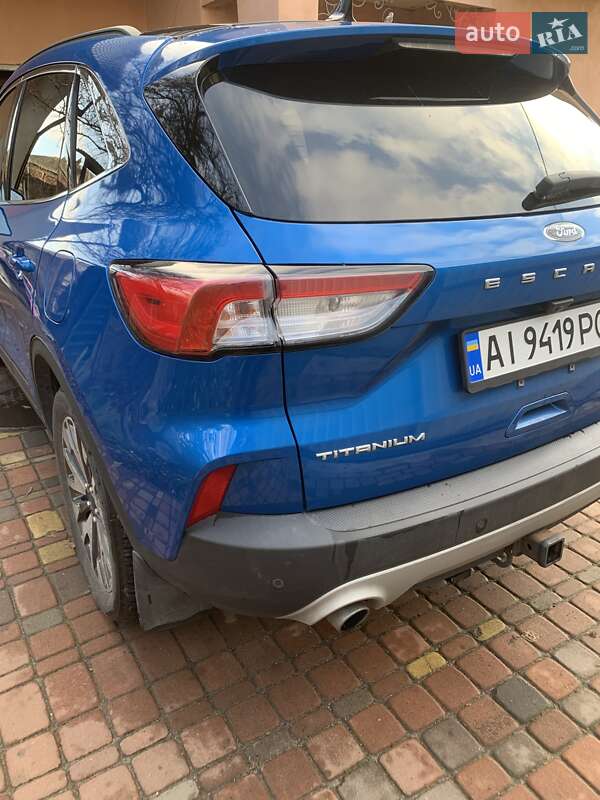 Позашляховик / Кросовер Ford Escape 2019 в Бахмачі