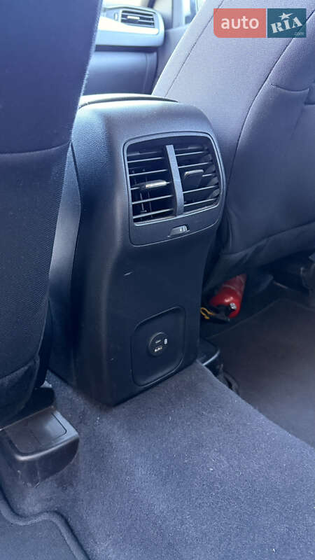 Позашляховик / Кросовер Ford Escape 2020 в Стрию