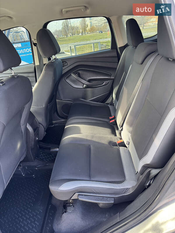 Внедорожник / Кроссовер Ford Escape 2014 в Днепре