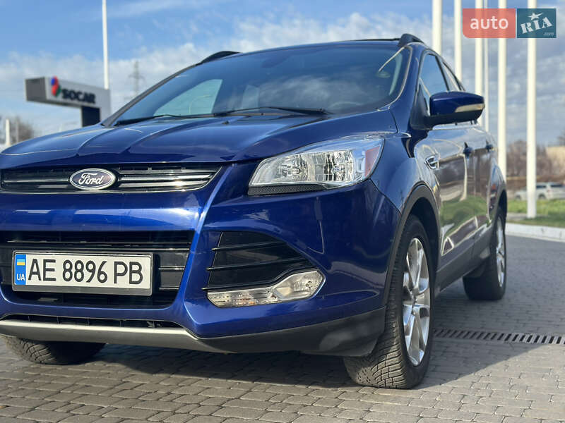 Внедорожник / Кроссовер Ford Escape 2012 в Днепре