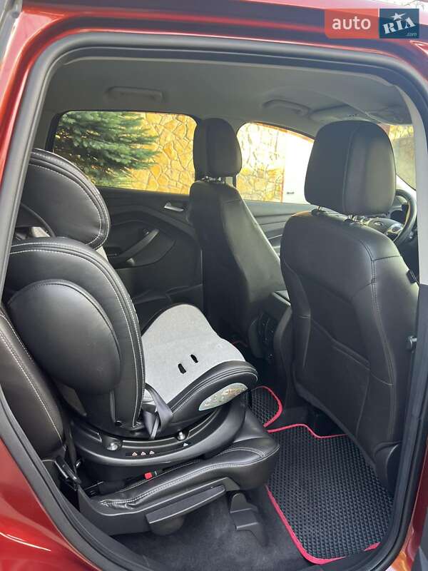 Позашляховик / Кросовер Ford Escape 2015 в Львові