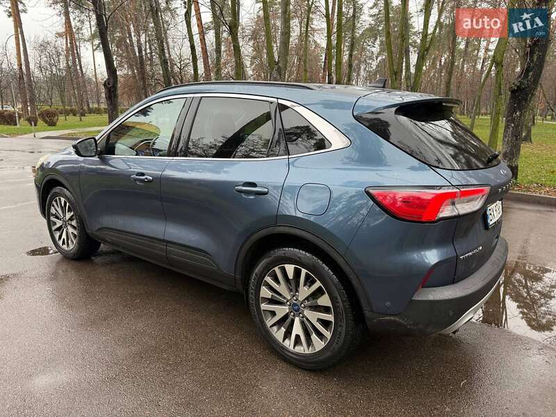Позашляховик / Кросовер Ford Escape 2020 в Києві