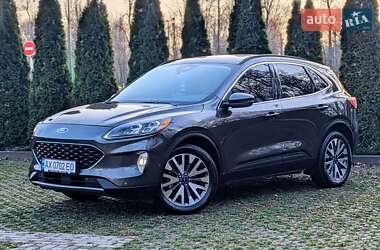 Позашляховик / Кросовер Ford Escape 2020 в Харкові