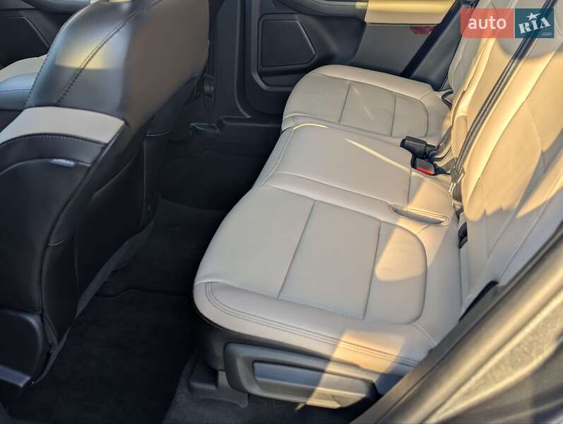 Позашляховик / Кросовер Ford Escape 2020 в Харкові