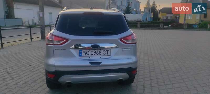 Внедорожник / Кроссовер Ford Escape 2013 в Монастыриске