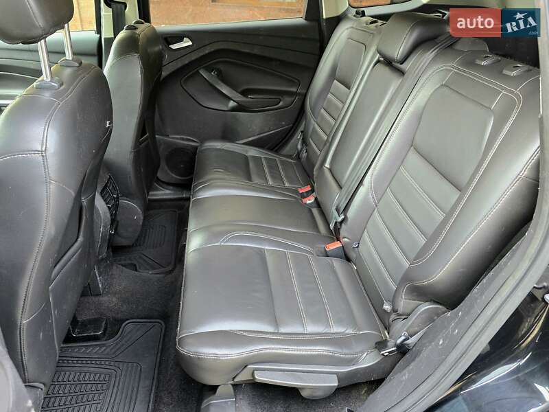 Внедорожник / Кроссовер Ford Escape 2017 в Харькове