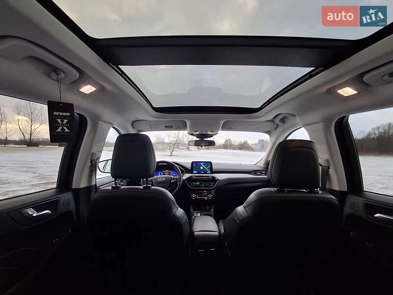 Внедорожник / Кроссовер Ford Escape 2019 в Одессе