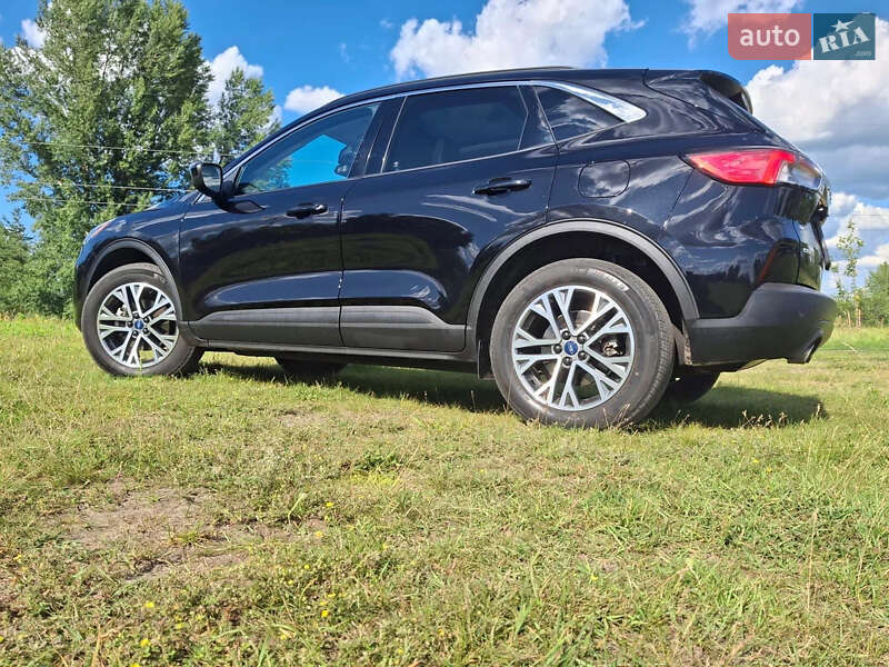 Внедорожник / Кроссовер Ford Escape 2019 в Одессе