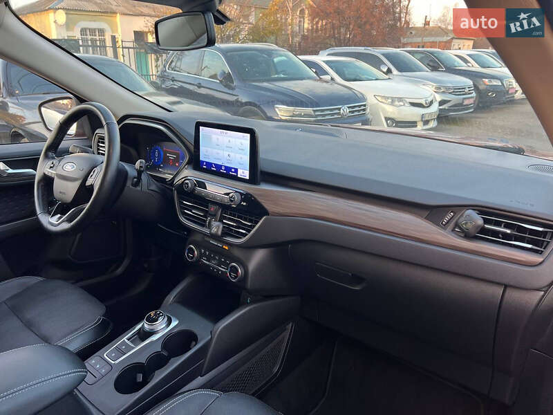 Позашляховик / Кросовер Ford Escape 2019 в Полтаві