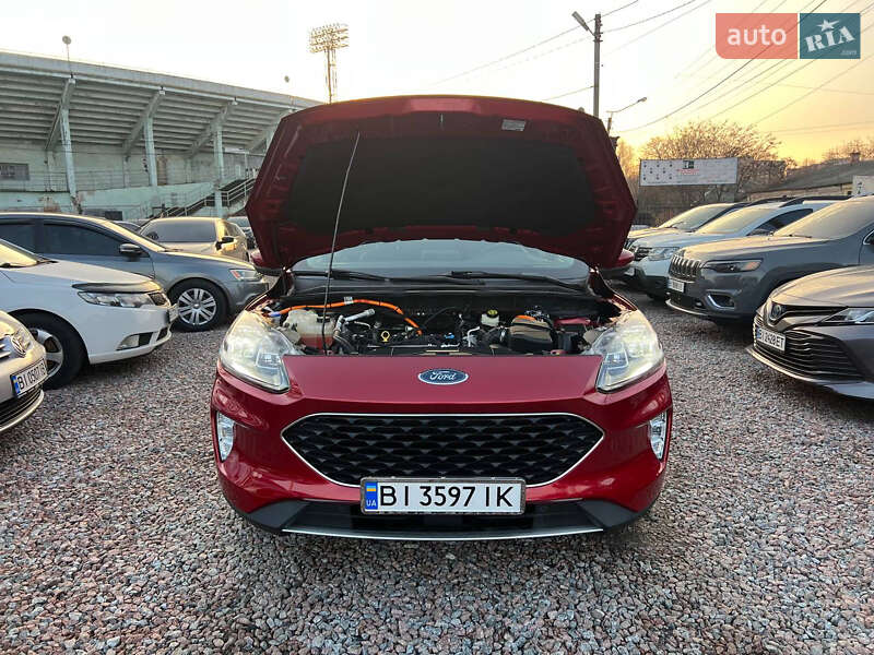 Позашляховик / Кросовер Ford Escape 2019 в Полтаві