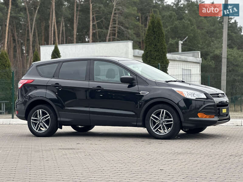 Позашляховик / Кросовер Ford Escape 2015 в Києві