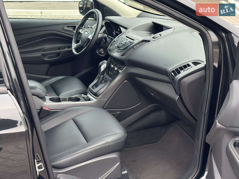 Позашляховик / Кросовер Ford Escape 2015 в Києві