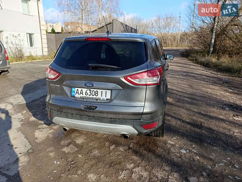 Внедорожник / Кроссовер Ford Escape 2013 в Киеве