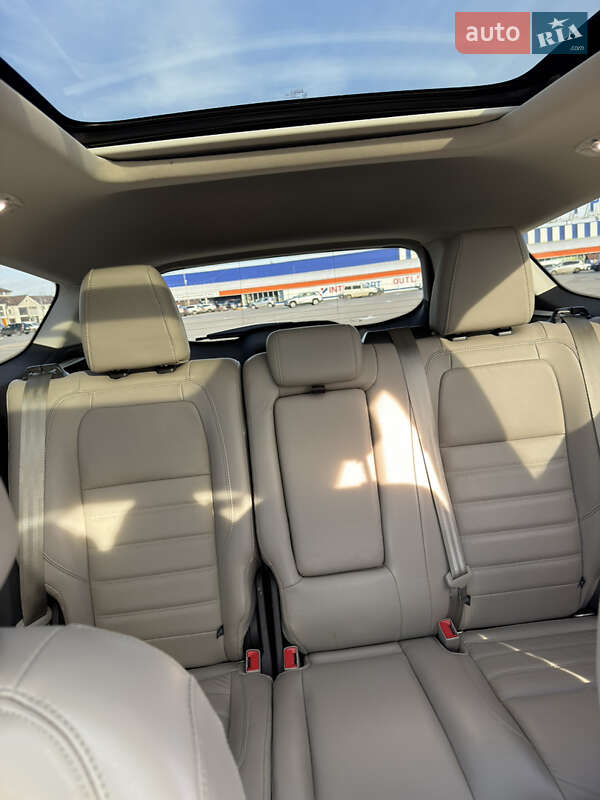 Позашляховик / Кросовер Ford Escape 2017 в Чернівцях