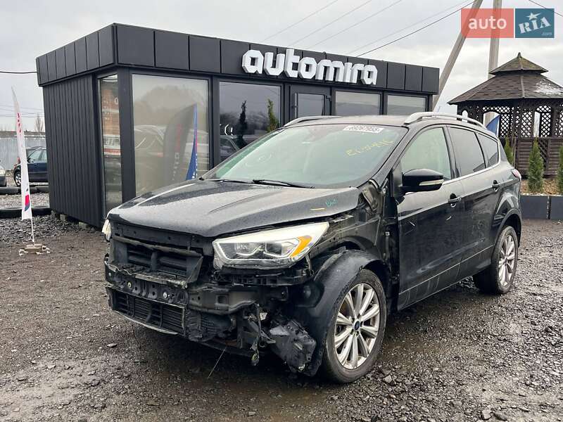 Позашляховик / Кросовер Ford Escape 2017 в Луцьку