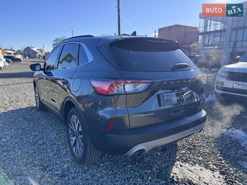 Позашляховик / Кросовер Ford Escape 2020 в Івано-Франківську