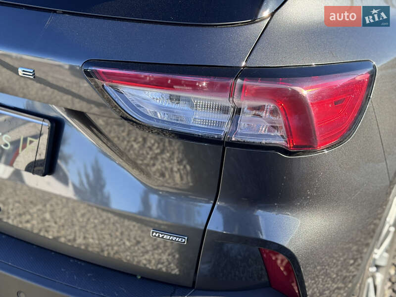 Позашляховик / Кросовер Ford Escape 2020 в Івано-Франківську