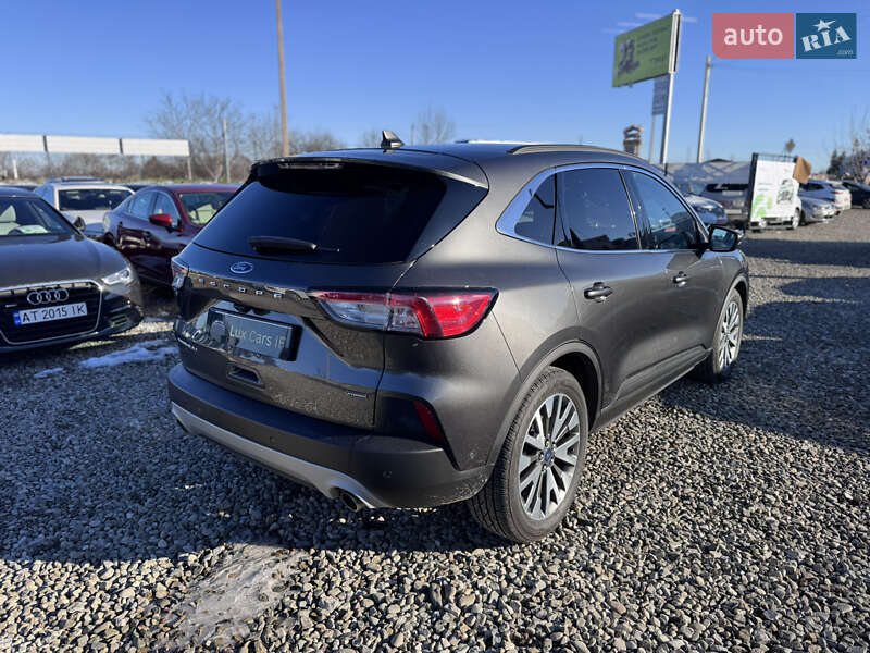 Позашляховик / Кросовер Ford Escape 2020 в Івано-Франківську
