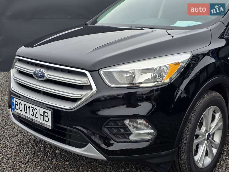 Внедорожник / Кроссовер Ford Escape 2017 в Тернополе