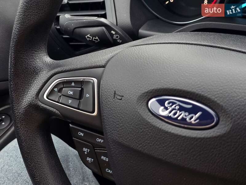 Внедорожник / Кроссовер Ford Escape 2017 в Тернополе