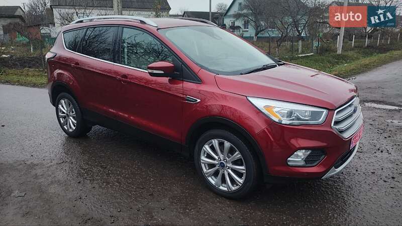 Внедорожник / Кроссовер Ford Escape 2017 в Дубно