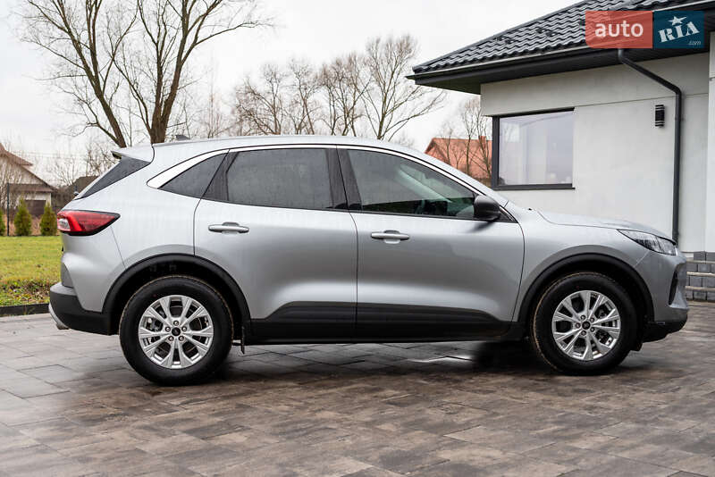 Внедорожник / Кроссовер Ford Escape 2024 в Коломые