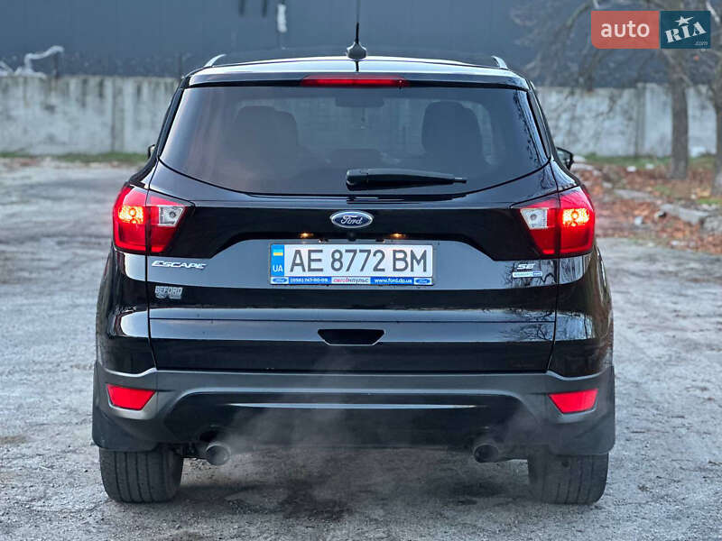 Внедорожник / Кроссовер Ford Escape 2019 в Днепре