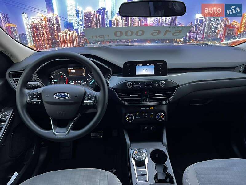 Внедорожник / Кроссовер Ford Escape 2020 в Черкассах