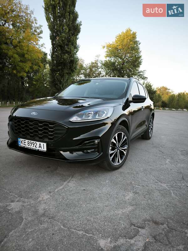 Внедорожник / Кроссовер Ford Escape 2021 в Павлограде