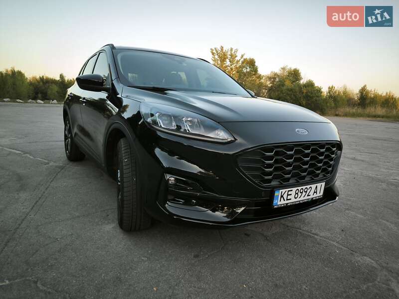 Внедорожник / Кроссовер Ford Escape 2021 в Павлограде